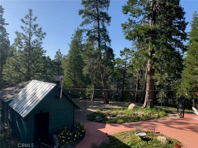 26082 Fire Hall Loop, Twin Peaks, California 92391