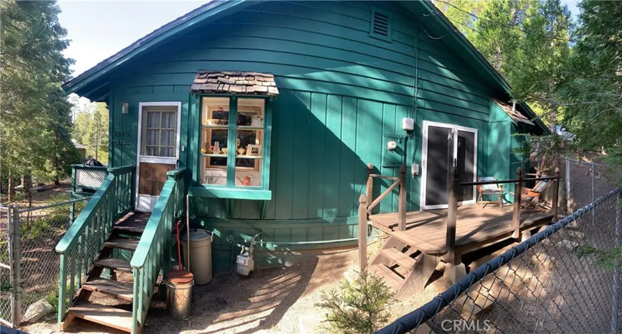 26082 Fire Hall Loop, Twin Peaks, California 92391