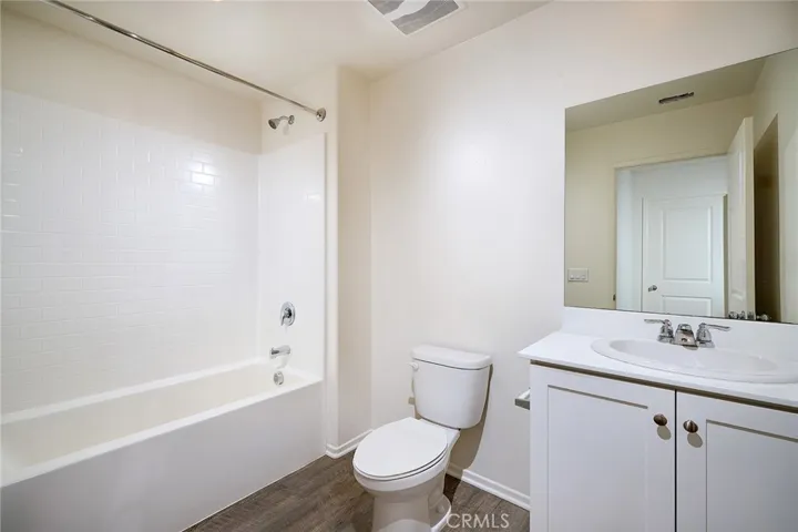 1250 Universal Way, Hemet, California 92543
