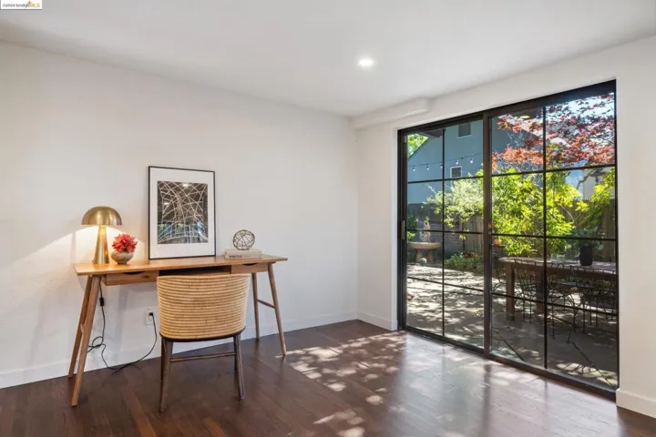 570 Glen Drive, San Leandro, California 94577