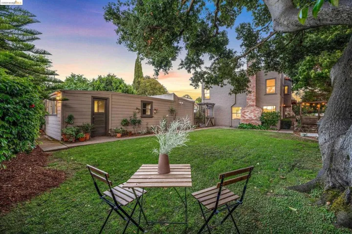 570 Glen Drive, San Leandro, California 94577