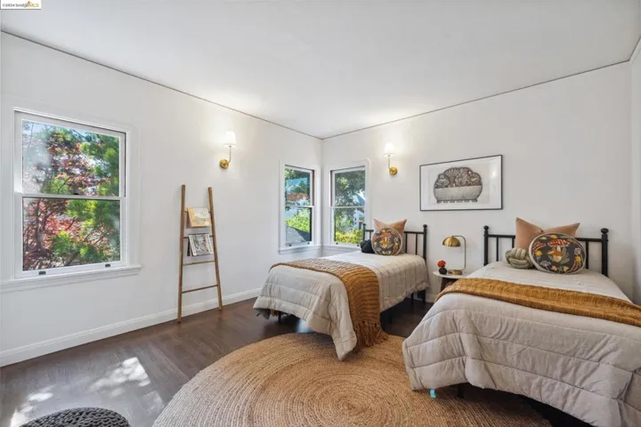 570 Glen Drive, San Leandro, California 94577