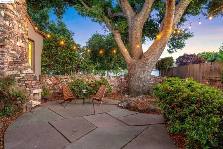 570 Glen Drive, San Leandro, California 94577