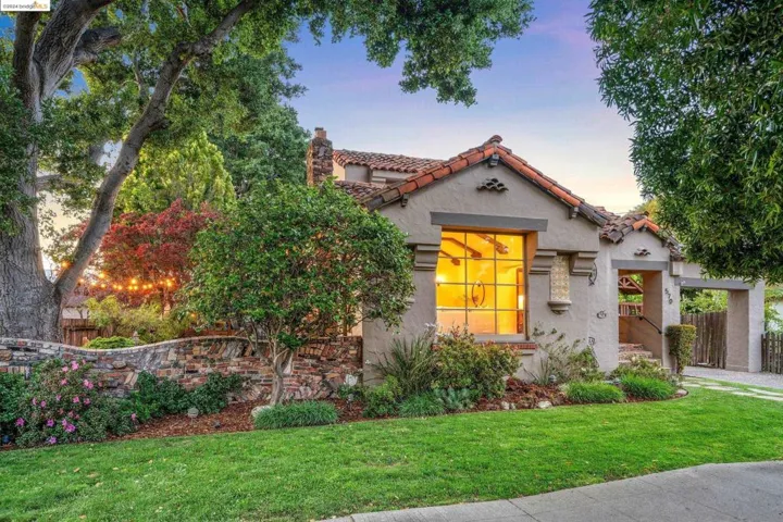 570 Glen Drive, San Leandro, California 94577