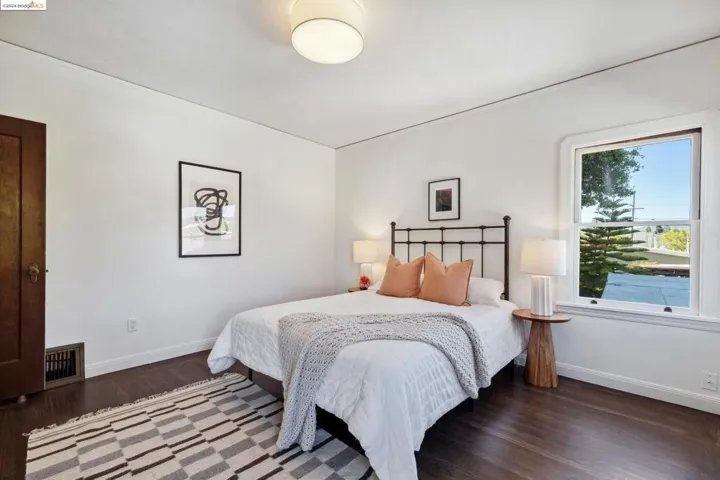 570 Glen Drive, San Leandro, California 94577