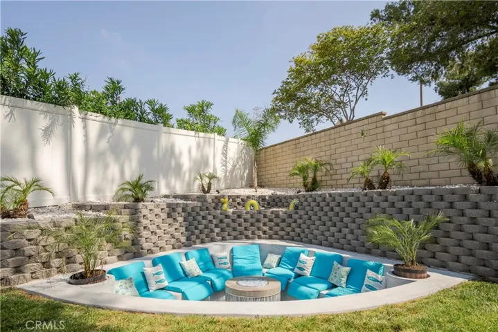 13500 Sutter Court, Fontana, California 92336