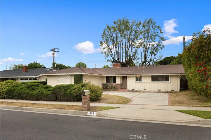 303 Opal Canyon Road, Duarte, California 91010