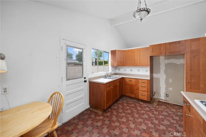 303 Opal Canyon Road, Duarte, California 91010
