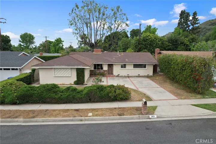 303 Opal Canyon Road, Duarte, California 91010