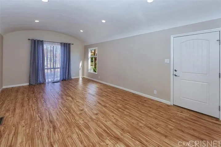 1103 S Hayworth Avenue, Los Angeles, California 90035