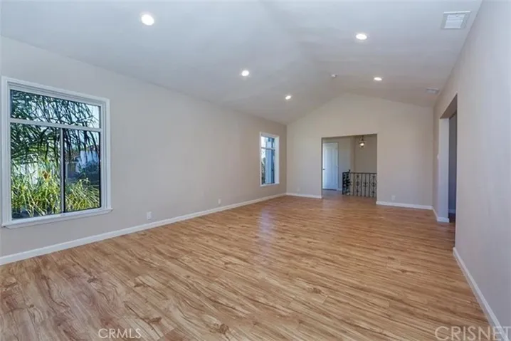 1103 S Hayworth Avenue, Los Angeles, California 90035