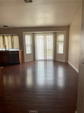 562 W Casmalia Street, Rialto, California 92377