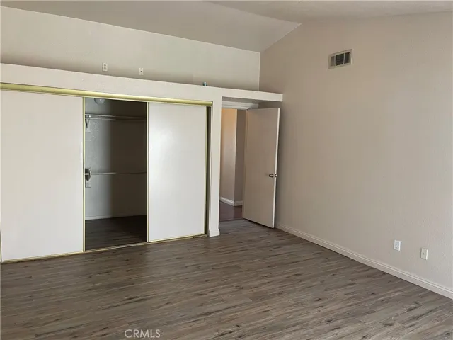 562 W Casmalia Street, Rialto, California 92377
