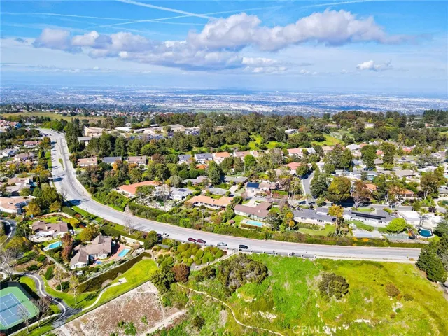 5417 Valley View Road, Rancho Palos Verdes, California 90275