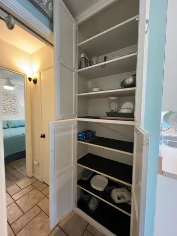 724 Dover Court, San Diego, California 92109