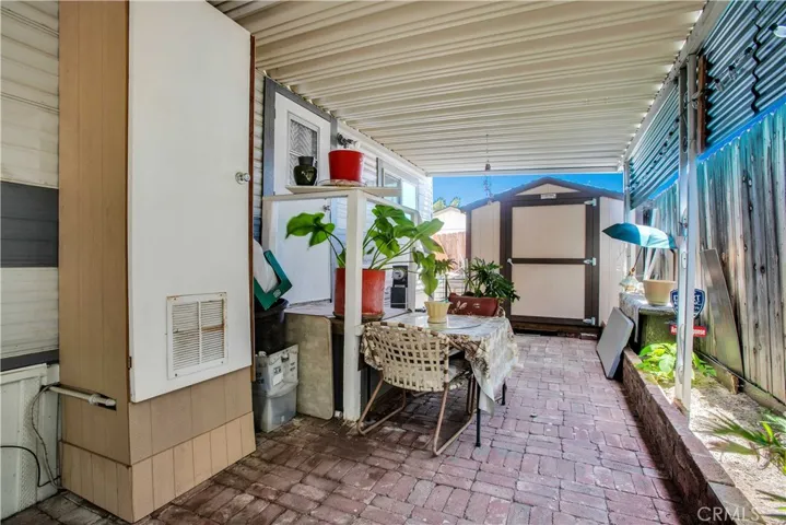 Carport