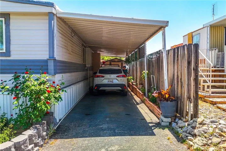 Carport