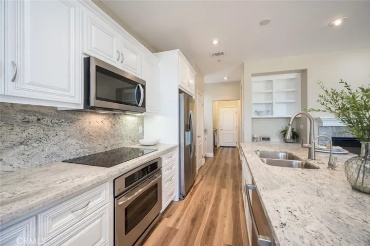 922 Lilly Court, Nipomo, California 93444