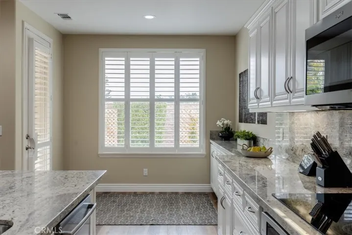 922 Lilly Court, Nipomo, California 93444