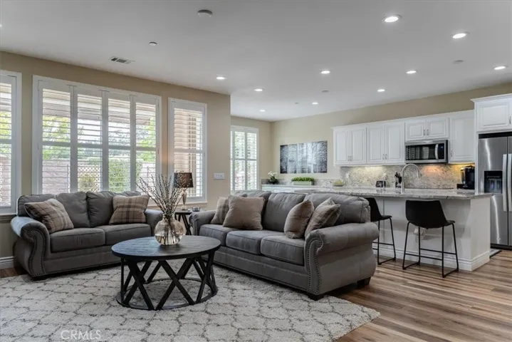 922 Lilly Court, Nipomo, California 93444