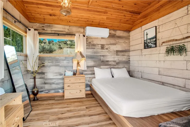 5510 Roberts Road, Yucca Valley, California 92284