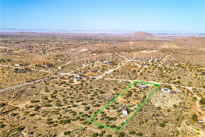 5510 Roberts Road, Yucca Valley, California 92284