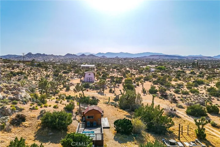 5510 Roberts Road, Yucca Valley, California 92284
