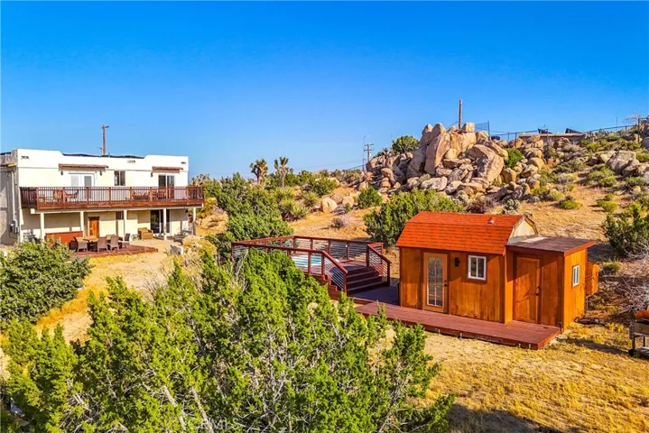 5510 Roberts Road, Yucca Valley, California 92284
