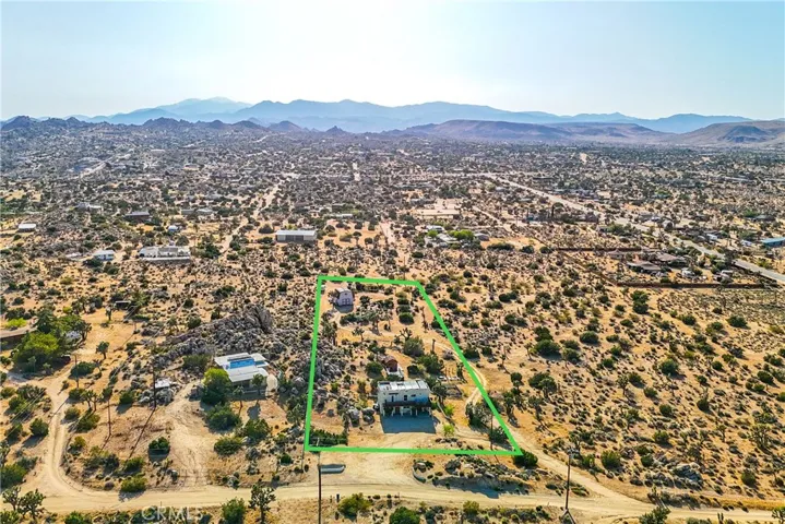5510 Roberts Road, Yucca Valley, California 92284