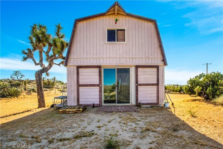 5510 Roberts Road, Yucca Valley, California 92284
