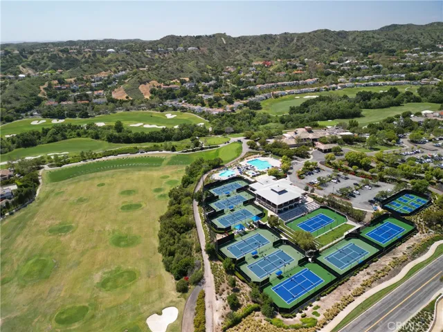 25 Via Terracaleta, Coto De Caza, California 92679