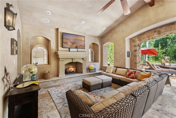25 Via Terracaleta, Coto De Caza, California 92679