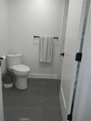 Upper bath