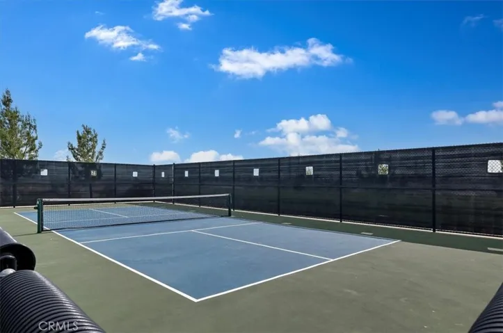 Community tennis court