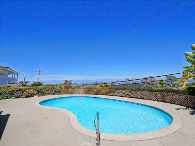 28722 Atford, Rancho Palos Verdes, California 90275
