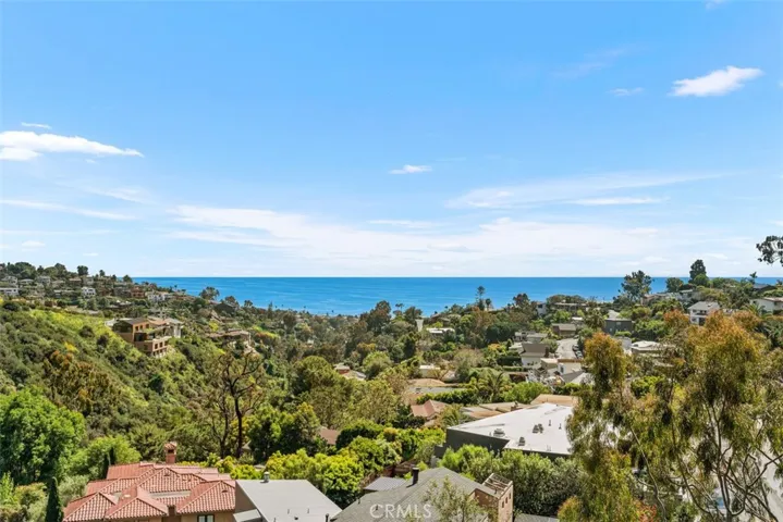 1397 Terraace Way, Laguna Beach, California 92651