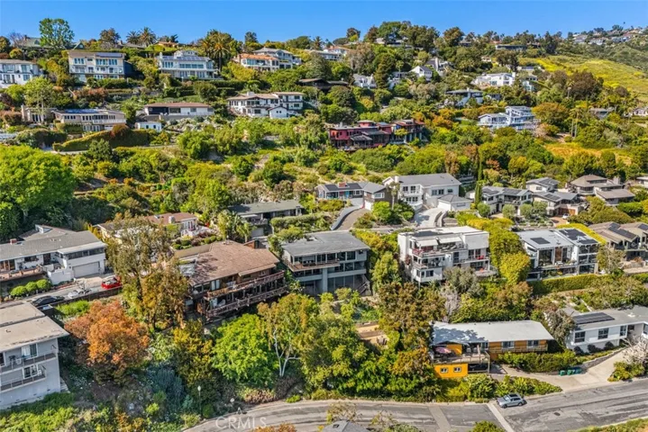 1397 Terraace Way, Laguna Beach, California 92651