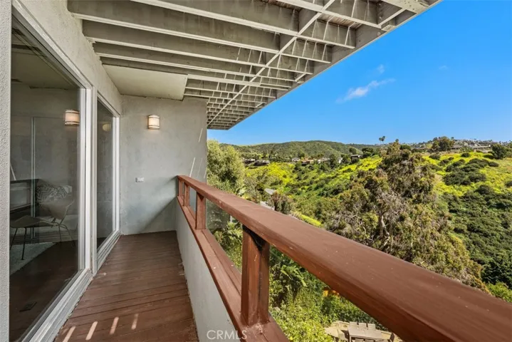 1397 Terraace Way, Laguna Beach, California 92651