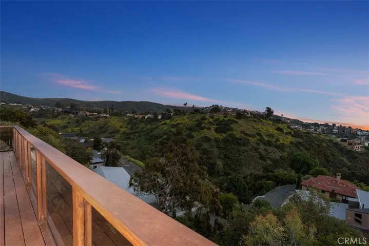 1397 Terraace Way, Laguna Beach, California 92651