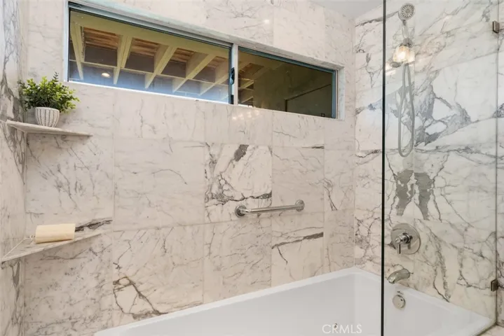 1397 Terraace Way, Laguna Beach, California 92651