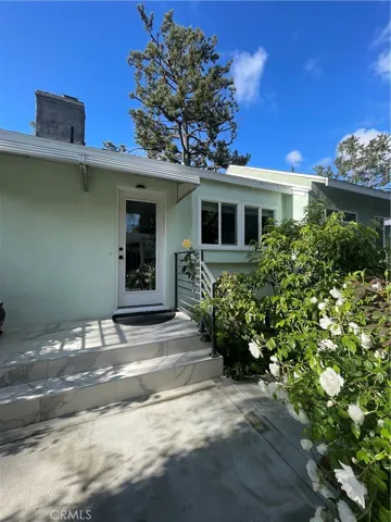 10545 La Tuna Canyon Road, Sun Valley, California 91352