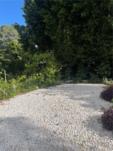 10545 La Tuna Canyon Road, Sun Valley, California 91352