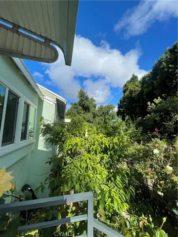10545 La Tuna Canyon Road, Sun Valley, California 91352