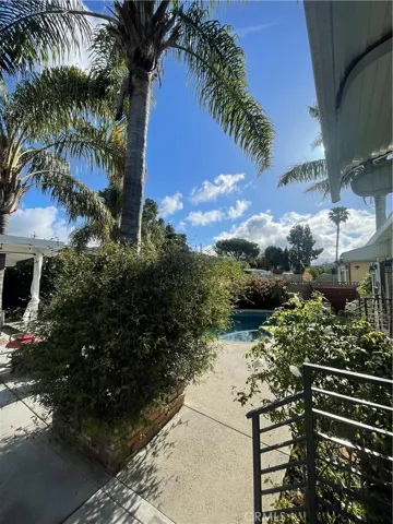 10545 La Tuna Canyon Road, Sun Valley, California 91352