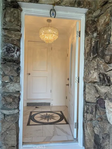 10545 La Tuna Canyon Road, Sun Valley, California 91352