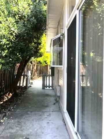3845 Corina Way, Palo Alto, California 94303