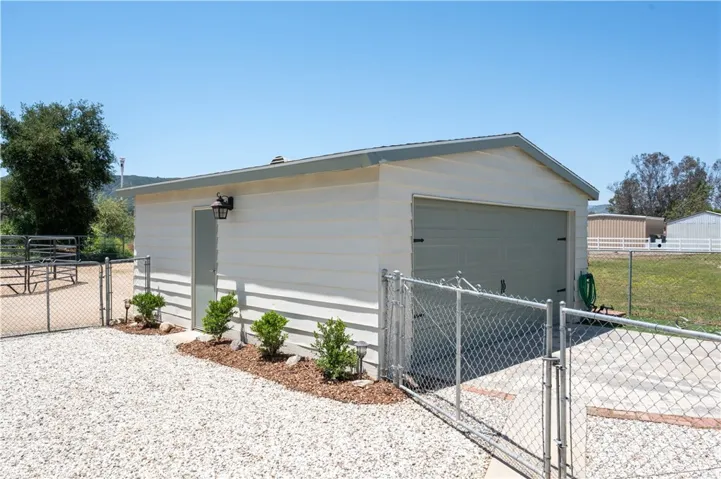 Separate 2 Car Garage