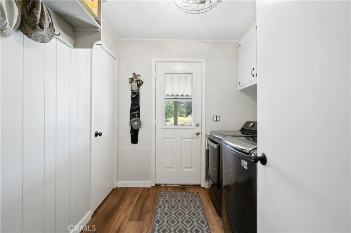 Laundry/
Mudroom