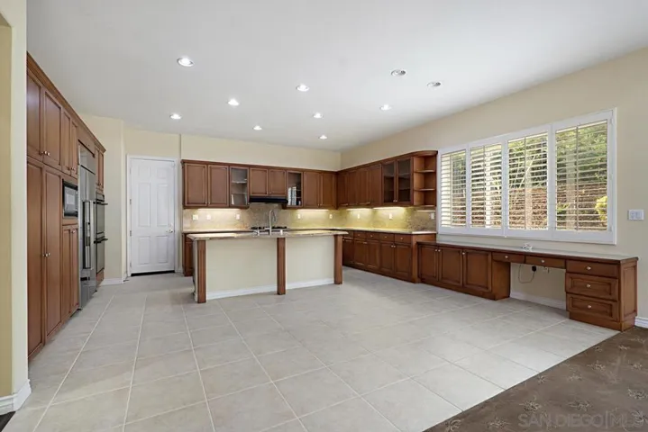 1608 Hillstone Ave, Escondido, California 92029