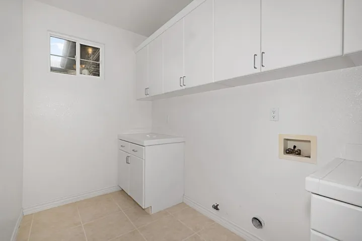 1608 Hillstone Ave, Escondido, California 92029